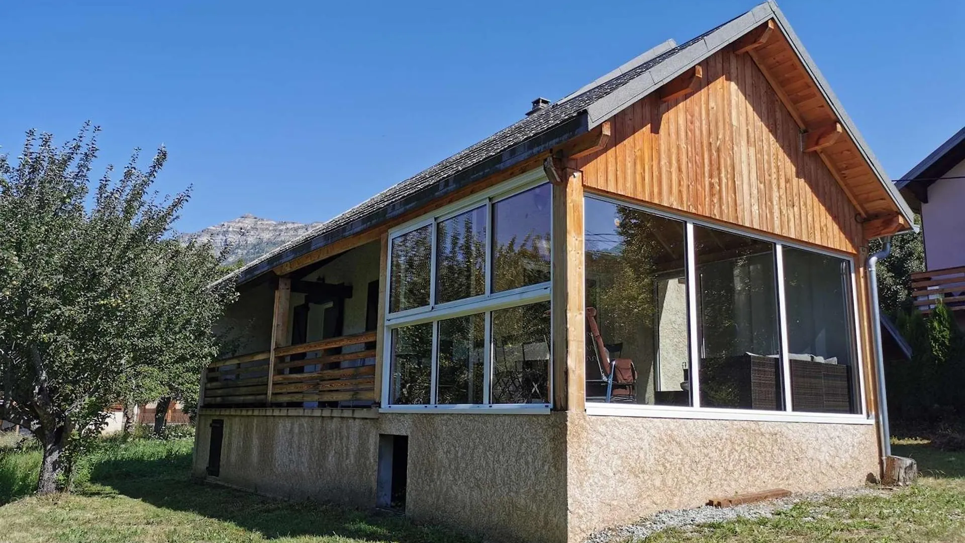 Saint-Michel-de-Chaillol Maison Calme Avec Jardin, 3 Chambres, Cheminee Proche Station De Ski - Fr-1-393-151 בקתה